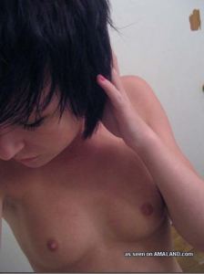 Alternative Amateur Cutie 