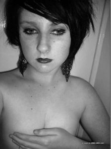 Alterative Girlfriend 