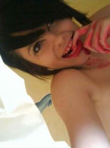 Slutty Scenester